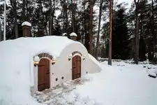 Pazemes pirtis no Revonia - bilde